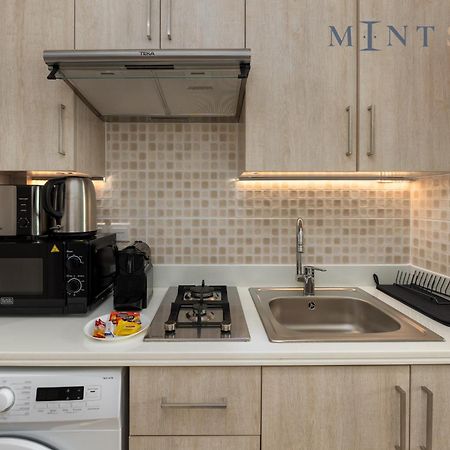 Seven Palm, Palm Jumeirah - Mint Stay Dubai Buitenkant foto