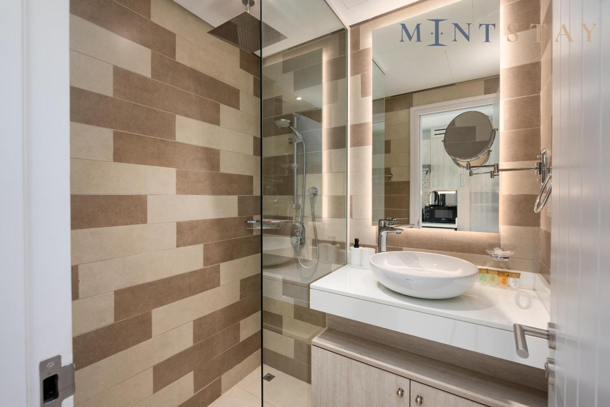 Seven Palm, Palm Jumeirah - Mint Stay Dubai Buitenkant foto
